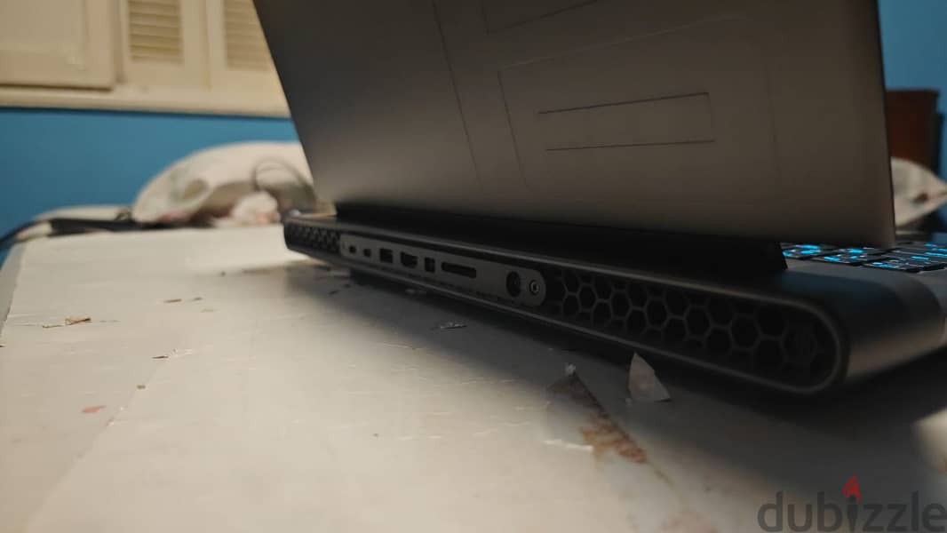 Dell Alienware m16 r1 6