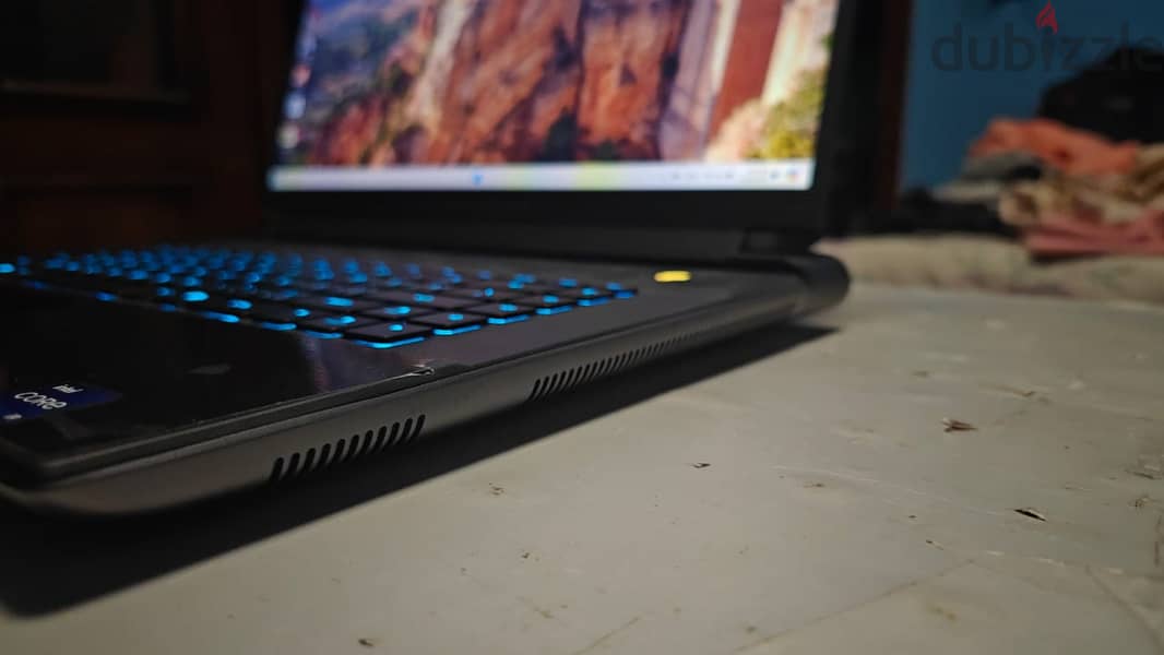 Dell Alienware m16 r1 7