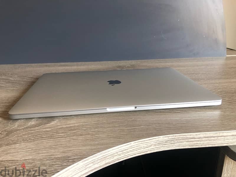 MacBook Pro 2019 2