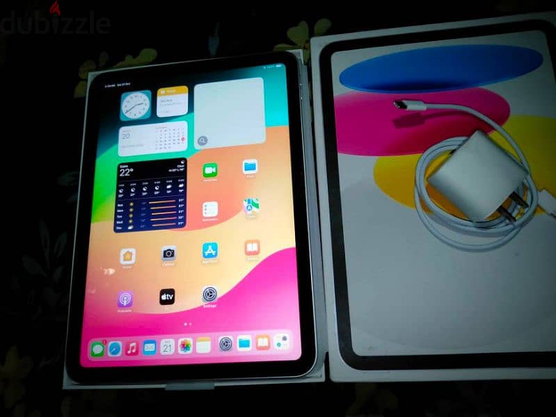 iPad (10th Gen): Sleek Silver, 256GB Storage (Wi-Fi) 0