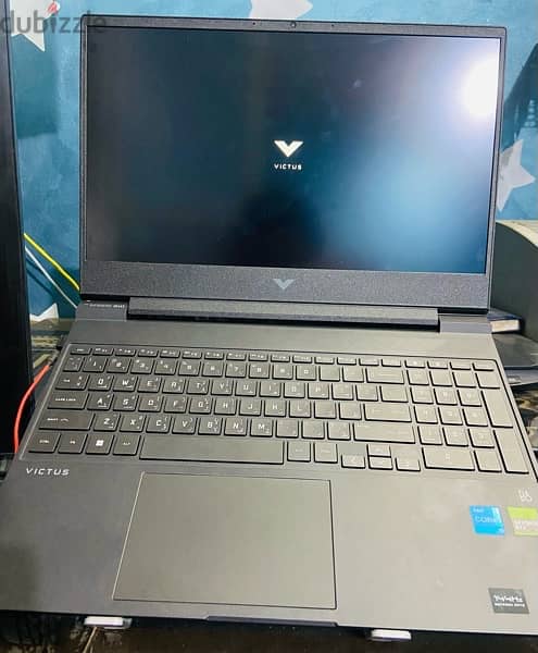 HP Victus 2