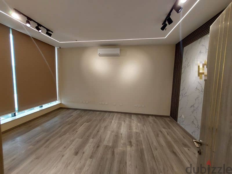 مقر اداري للايجار 300م بسعر لقطه في التجمع الخامس Office For Rent 300M 5