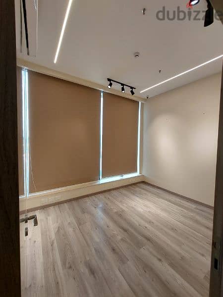 مقر اداري للايجار 300م بسعر لقطه في التجمع الخامس Office For Rent 300M 7