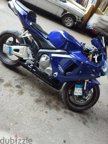 Honda CBR 600RR 2006 4