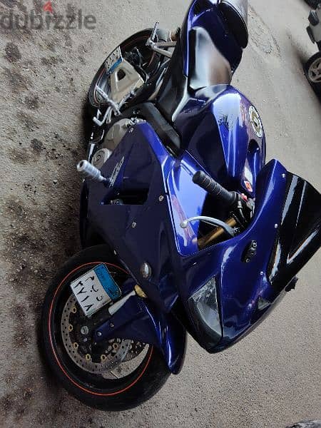 Honda CBR 600RR 2006 5