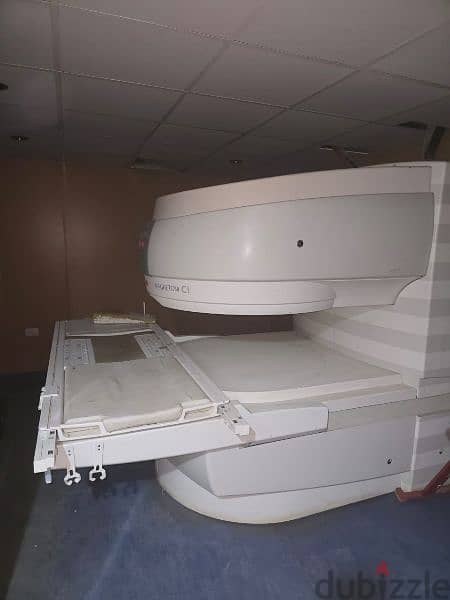 Siemens Magnetom C1 0.35T MRI System 2