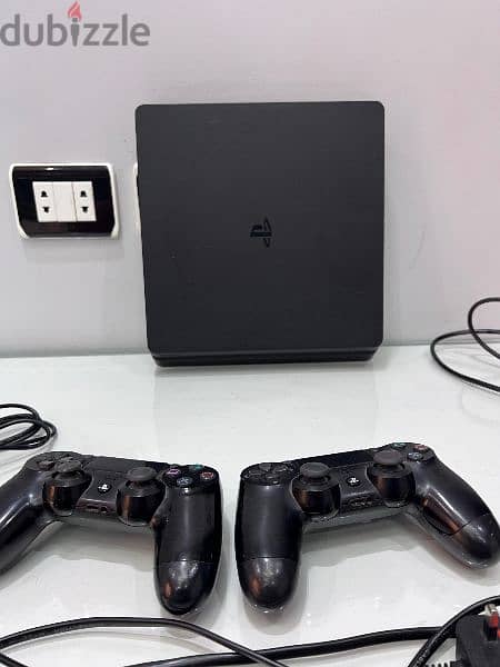 playstation 4 selim وارد السعودية استعمال خفيف 1