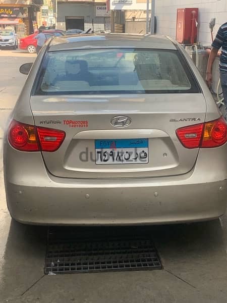 Hyundai Elantra 2008 9