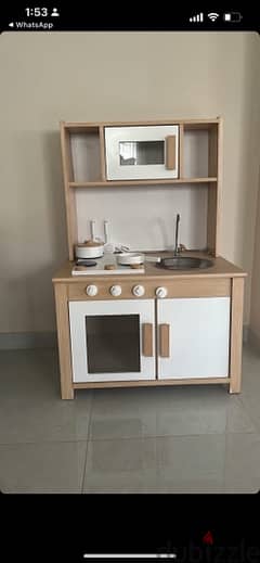 Play kitchen brand new