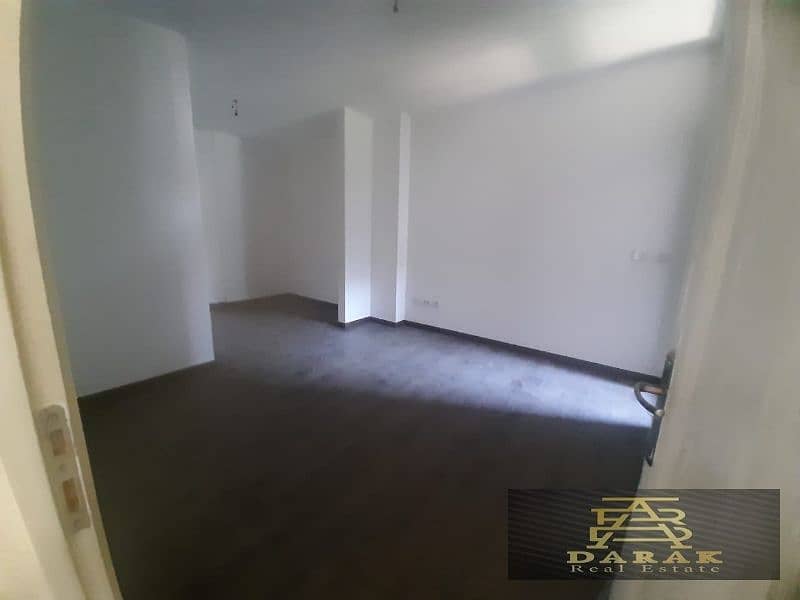 Here is the translation of the text:  ---  **Special opportunity for sale in Madinaty: 77 sqm apartment, immediate delivery in B8. **  ---   Let me kno 4