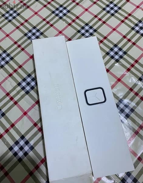 Apple watch 4 With box & charger 7