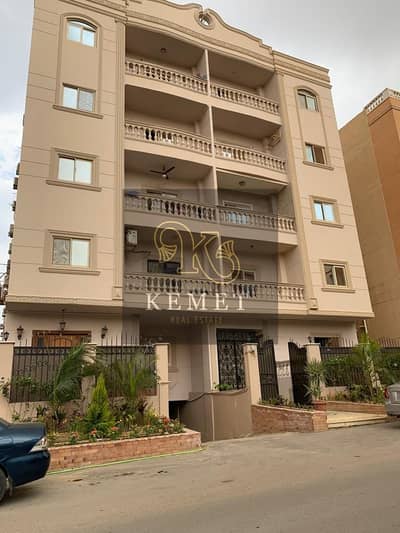 Apartment 190 m in El Narges, View Garden Buildings, super deluxe finishing, repeated floor with elevator and a share in the garage