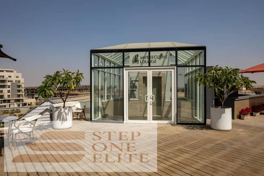 Own a 3-bedroom apartment for sale with immediate delivery in Mountain View in New Cairo on the Suez Road 8