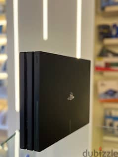 PS4 PRO بضمان 0