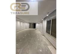 Penthouse for rent in Promenade Compound super lux