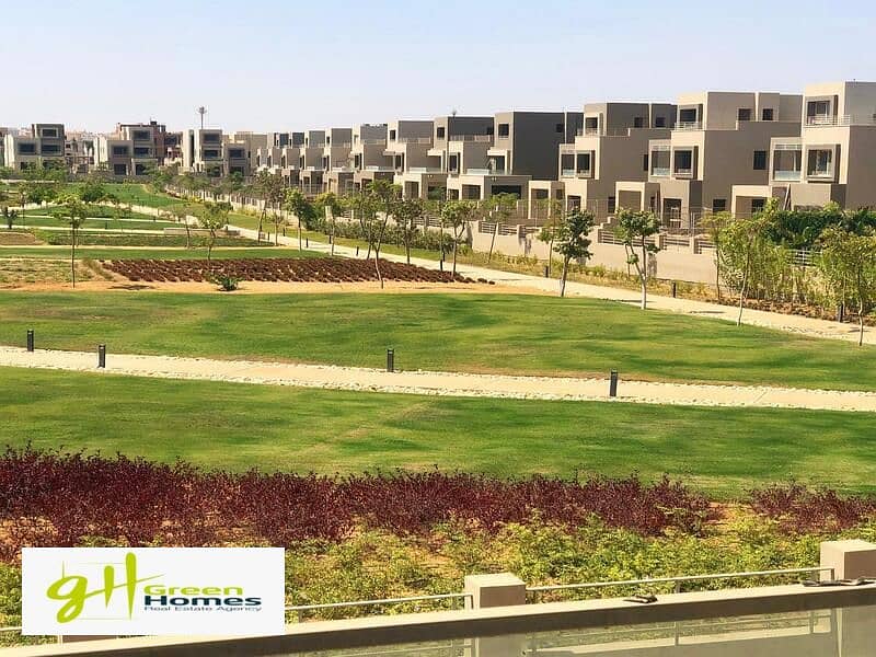 Apartment with garden for sale Under market price with Installments  at Palm Hills New Cairo 0