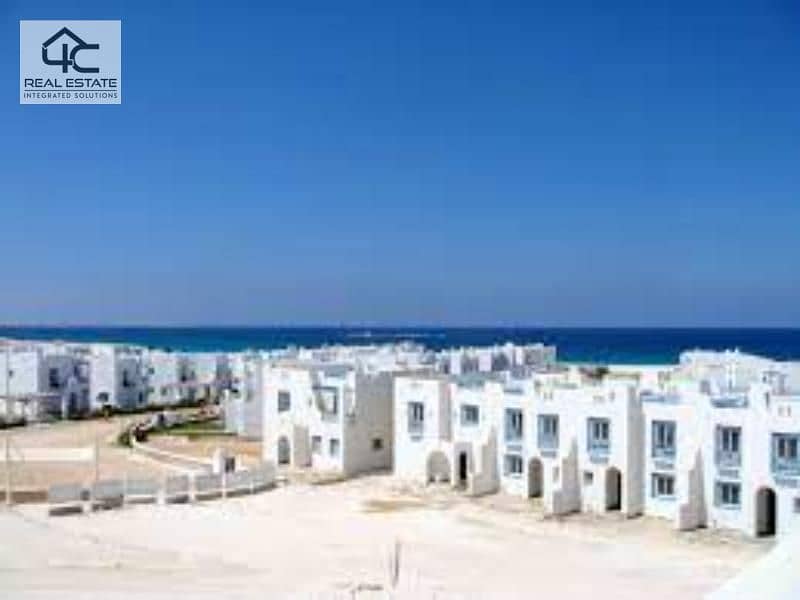 ش prime location twin house under market price 200m open view ready to move  in mv north coast. 4