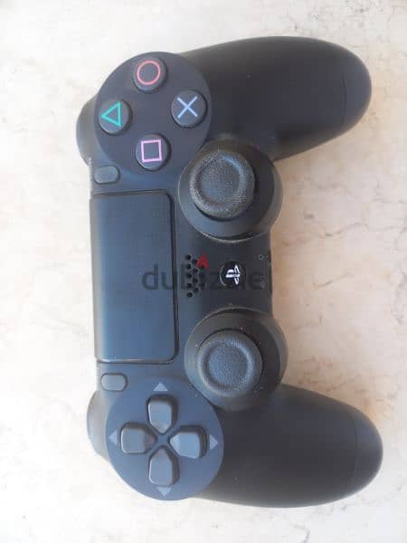 Original Ps4 Controller with silicone cover 1