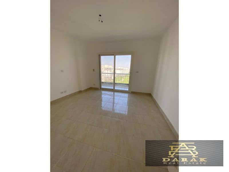 Here’s the English translation for your real estate advertisement:  140 sqm Apartment for Sale with Installments Over 10 Years - Garden View, Second 1