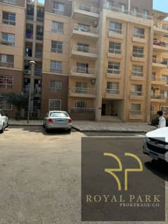 unit for sale madinaty 3 bedrooms 2bathroom. . master bed room 0