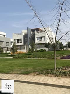 For sale, a modern twin house 325m at the lowest price in Hyde Park Compound, ready to move  with a landscape view 0