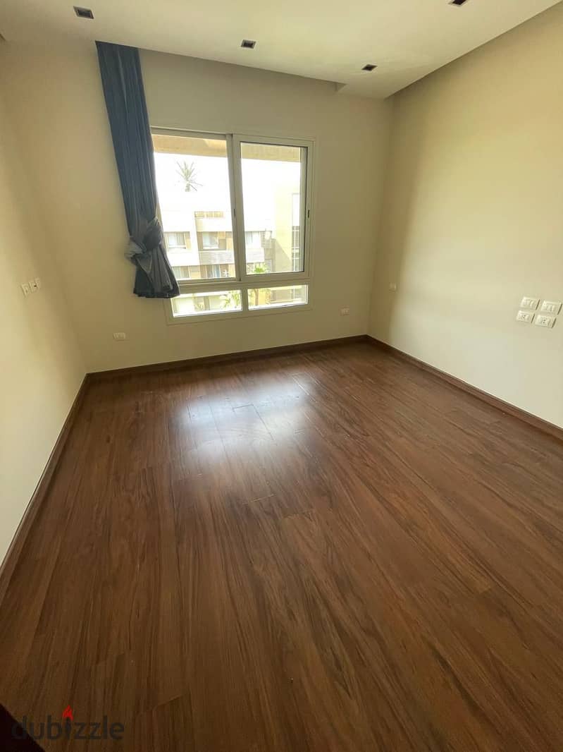 شقة للإيجارمطبخ وتكيفات فى كمبوند بارك فيو- حسن علام . Apartment for rent with kitchen and AC'S in Park View Compound - Hassan Allam 3