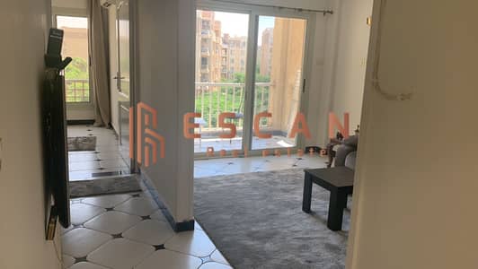 82 meter apartment for rent furnished in Madinaty View Wide Garden