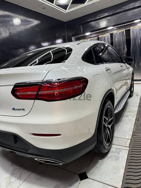 Mercedes-Benz GLC 300 2019 10