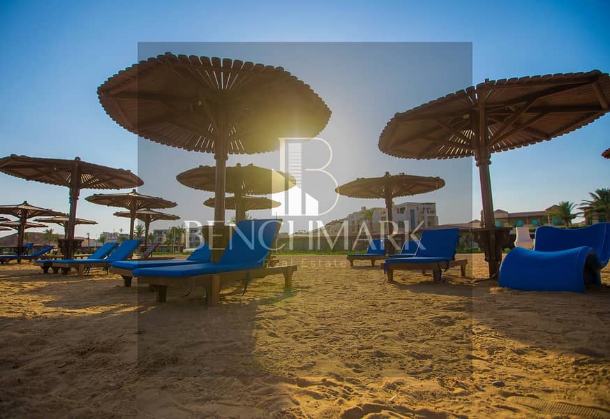 Prime location chalet with direct view of the sea ground floor with garden for sale in Blue Blue Village Ain Sokhna in installments over long period 2