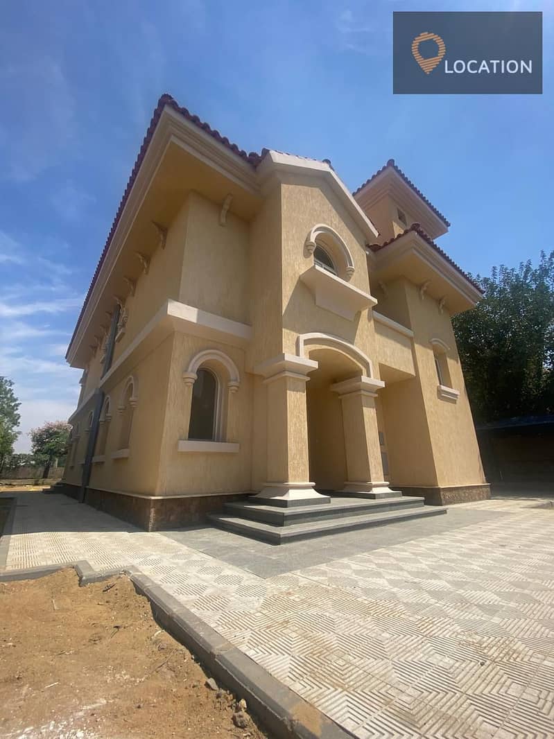 For rent, a separate villa, model G, in the most upscale phases of Madinaty, View Wide Garden 1