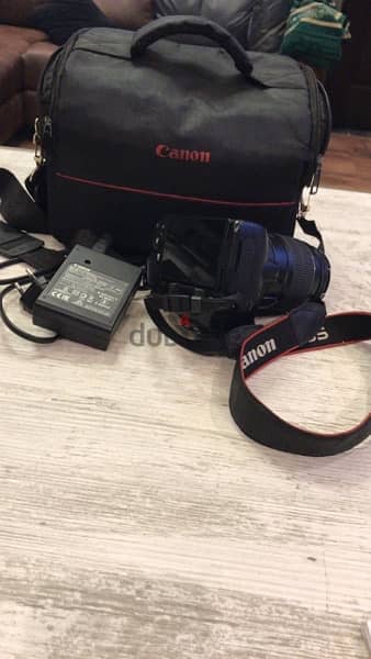 كاميرا كانون 250D كاملة حالة الجديدة Canon 250D- excellent condition 4