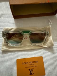 Louis Vuitton sunglasses 0