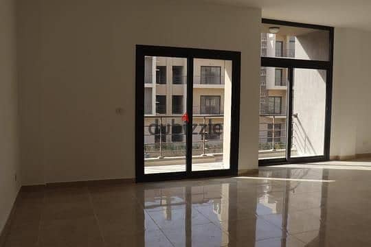 Apartments with garden for sale very prime location with the best price in market in fifth square elmarassem new cairo 6