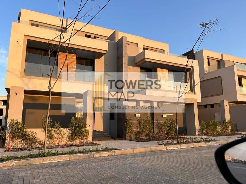 Town house modern Garden view / 14,5 Cash / Lowest Price In la Vista City / Ready To Move تاون هاوس مودرن للبيع فى لافيستا سيتى 4