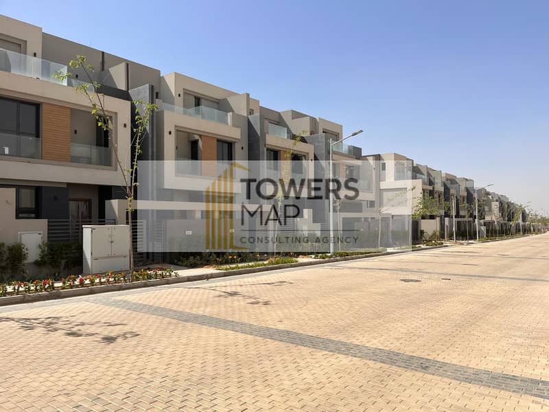 Town house modern Garden view / 14,5 Cash / Lowest Price In la Vista City / Ready To Move تاون هاوس مودرن للبيع فى لافيستا سيتى 6