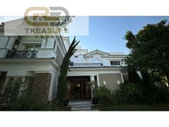 Fully furnished Twin house with pool for sale in Mountain View 2 super lux.