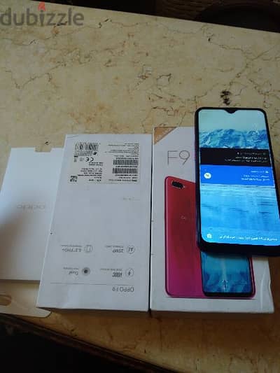 بالعلبة oppo f9