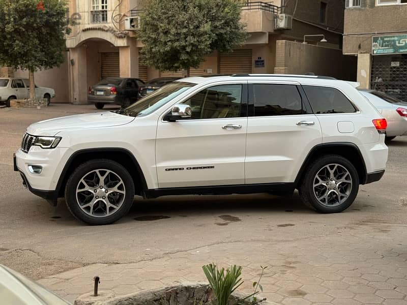 Jeep Grand Cherokee 2019 8