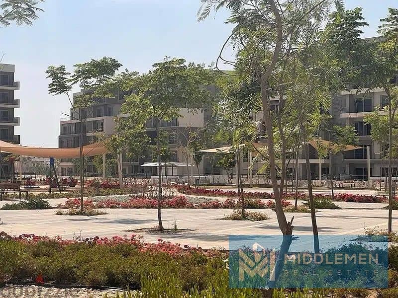 twin house 298 m  land 337m  delivered palm hills  new cairo 4