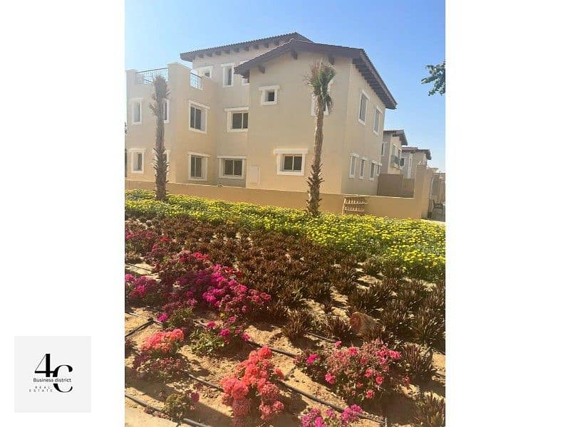 Town house  234m in Hyde Park For sale view Landscape and Prime Location. 1