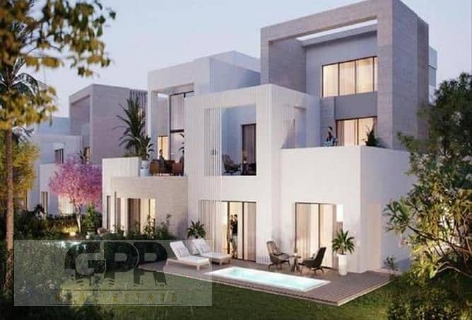 Standalone Villa for sale 330m installments in front of Hyde Park New Cairo the  Crest 5