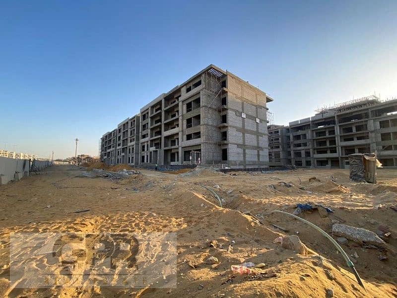 شقة بينتهاوس للبيع في كمبوند ازاد استلام فوري في التجمع الخامس | Penthouse apartment for sale in Azad Compound immediate receipt 4