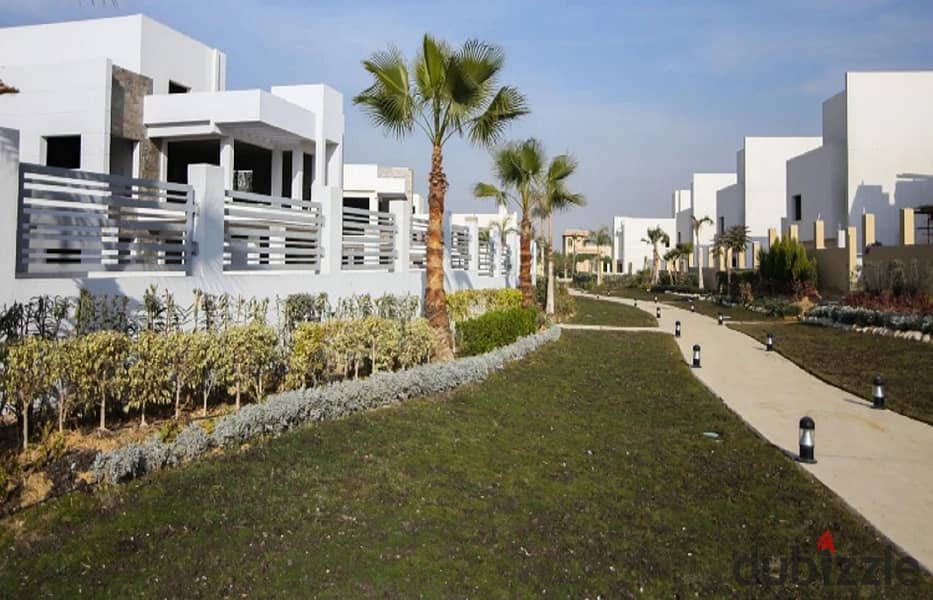 Villa 325m for sale - Cleopatra Square - Ready to move  - Instalments 10