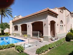 Spacious 4-bedroom villa with pool & garden