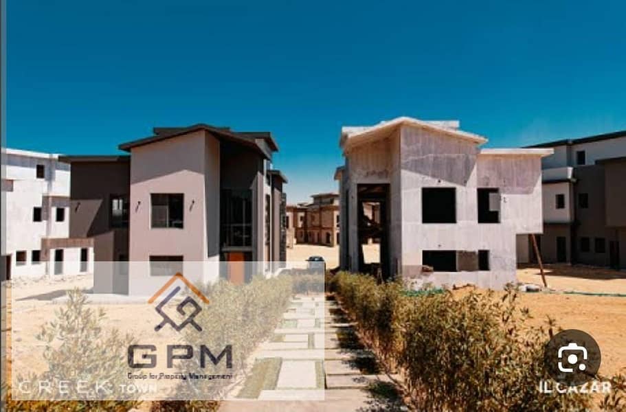 Twin House for sale in Creek Town Compound - New Cairo Fifth Settlement 1