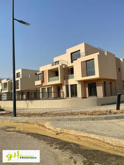 TWIN HOUSE FOR SALE at SODIC EAST - READY TO MOVE