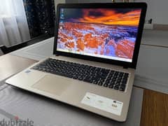 بالكرتونة زيرو  لاب توب ASUS يعمل بصورة ممتازة 0