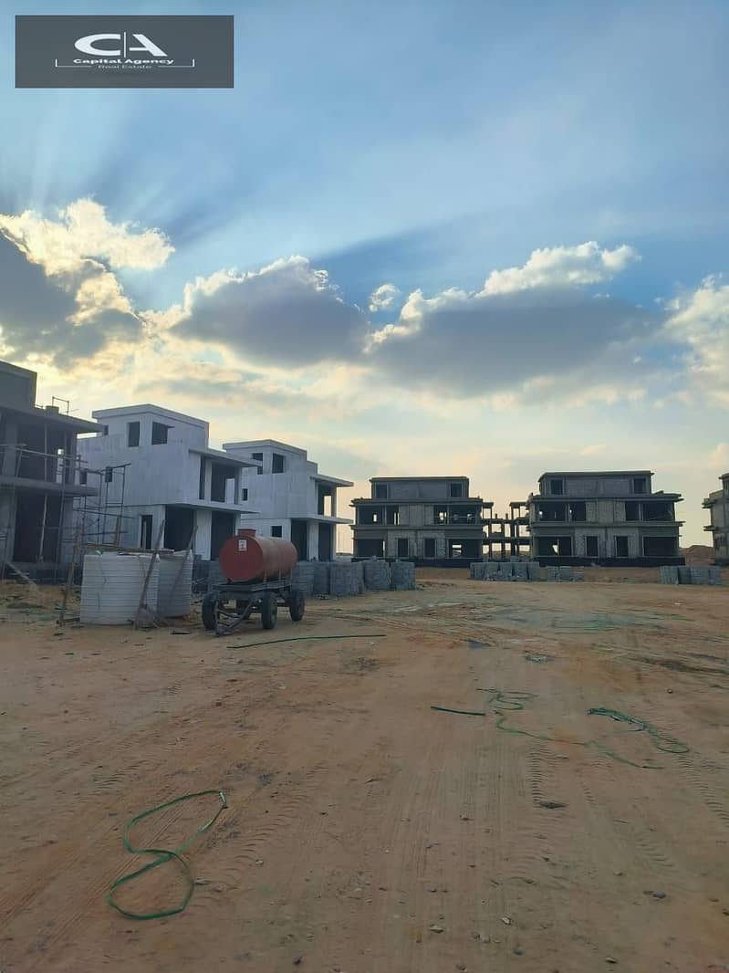 With a 30% discount on cash own a duplex with a garden of 87 m. in Bosco City Compound with a 5% down payment in equal installments in Misr Italia 11