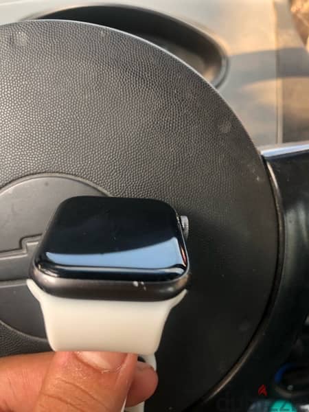 apple watch series 5 44mm without box 2