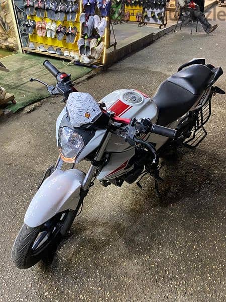 Benelli sport 200cc 1